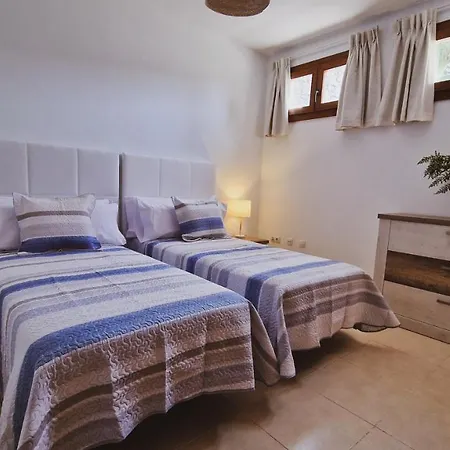 61 Villa *